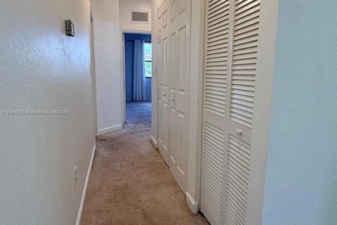 Купить таунхаус в Хомстед, Флорида 3 спальни, 169.92м2, № 1955222 - фото 13