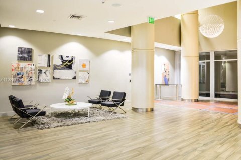 Copropriété à louer à Miami, Floride: 2 chambres, 97.36 m2 № 1997907 - photo 29