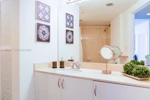 Copropriété à louer à Miami, Floride: 2 chambres, 97.36 m2 № 1997907 - photo 21