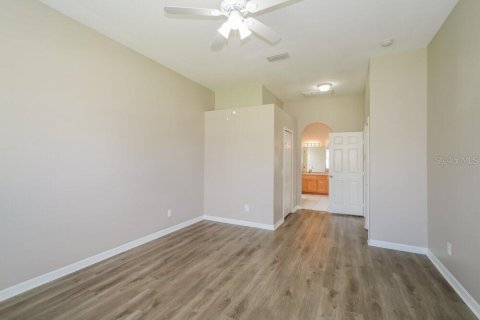 Casa en alquiler en Wesley Chapel, Florida, 4 dormitorios, 210.7 m2 № 1885004 - foto 11