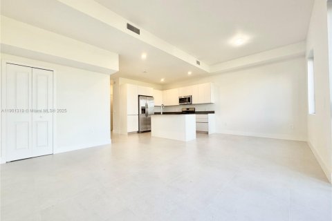 Touwnhouse à louer à Miami, Floride: 4 chambres, 177.63 m2 № 1953307 - photo 24