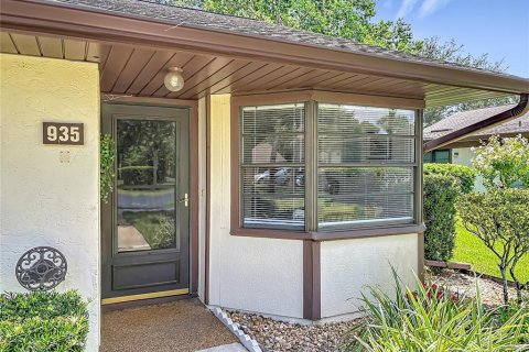Condo in DeBary, Florida, 2 bedrooms  № 2236792