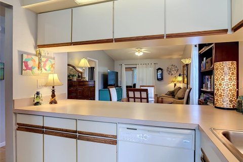 Condo in DeBary, Florida, 2 bedrooms  № 2236792 - photo 7