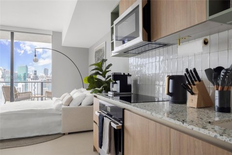 Снять в аренду кондоминиум в Майами, Флорида 1 спальня, 46.82м2, № 2265226 - фото 8
