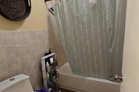 Casa en venta en West Palm Beach, Florida, 3 dormitorios, 134.43 m2 № 1982246 - foto 9