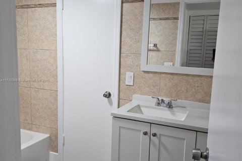 Condominio en venta en Davie, Florida, 2 dormitorios, 92.9 m2 № 1937517 - foto 25