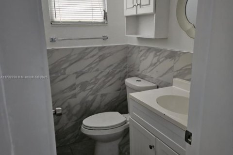 Condominio en venta en Davie, Florida, 2 dormitorios, 92.9 m2 № 1937517 - foto 15