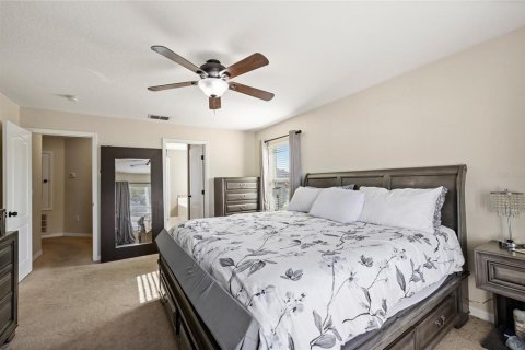 House in Winter Haven, Florida 4 bedrooms, 218.97 sq.m. № 2155816 - photo 26