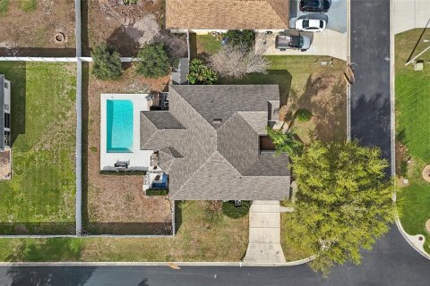 House in Winter Haven, Florida 4 bedrooms, 218.97 sq.m. № 2155816 - photo 5