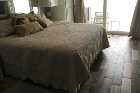 Copropriété à louer à New Smyrna Beach, Floride: 3 chambres, 115.2 m2 № 2108439 - photo 17