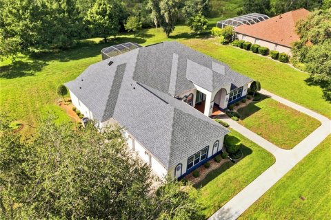 Villa ou maison à vendre à Weeki Wachee, Floride: 3 chambres, 272.67 m2 № 2406935 - photo 4