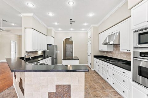 Villa ou maison à vendre à Weeki Wachee, Floride: 3 chambres, 272.67 m2 № 2406935 - photo 21