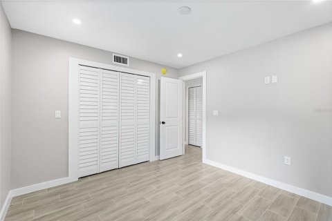 Condo in Sarasota, Florida, 2 bedrooms № 2166188 - photo 21