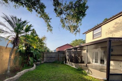 Adosado en venta en Tampa, Florida, 3 dormitorios, 138.8 m2 № 1789934 - foto 3