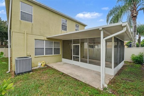 Villa ou maison à vendre à Land O' Lakes, Floride: 4 chambres, 246.38 m2 № 2408326 - photo 25
