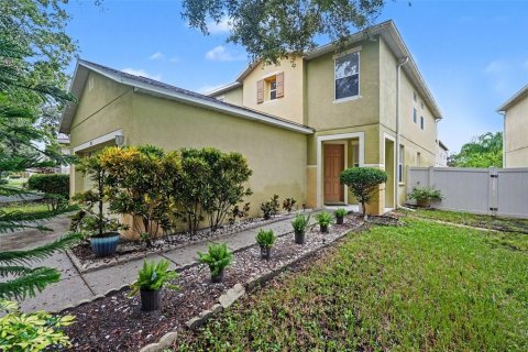 Villa ou maison à vendre à Land O' Lakes, Floride: 4 chambres, 246.38 m2 № 2408326 - photo 3