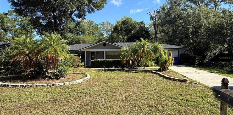 Casa en DeLand, Florida 4 dormitorios, 169.45 m2 № 1749296