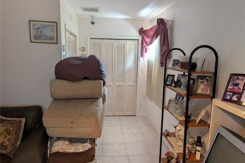 House in Punta Gorda, Florida 4 bedrooms, 115.66 sq.m. № 2232919 - photo 20
