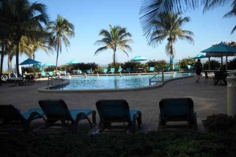 Copropriété à louer à Hollywood, Floride: 2 chambres, 109.25 m2 № 2038087 - photo 19