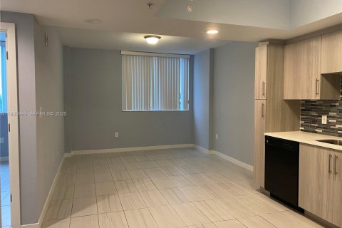 Appartement à louer à Miami, Floride: 1 chambre, 53.33 m2 № 1994140 - photo 19