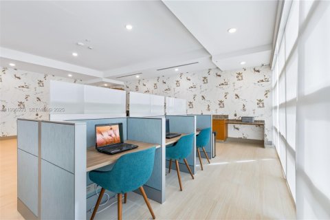 Appartement à louer à Miami, Floride: 1 chambre, 53.33 m2 № 1994140 - photo 8