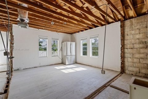 Villa ou maison à vendre à Miami, Floride: 3 chambres, 148.27 m2 № 2065626 - photo 14