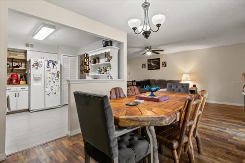 Condominio en venta en Orlando, Florida, 2 dormitorios, 99.5 m2 № 1592106 - foto 16