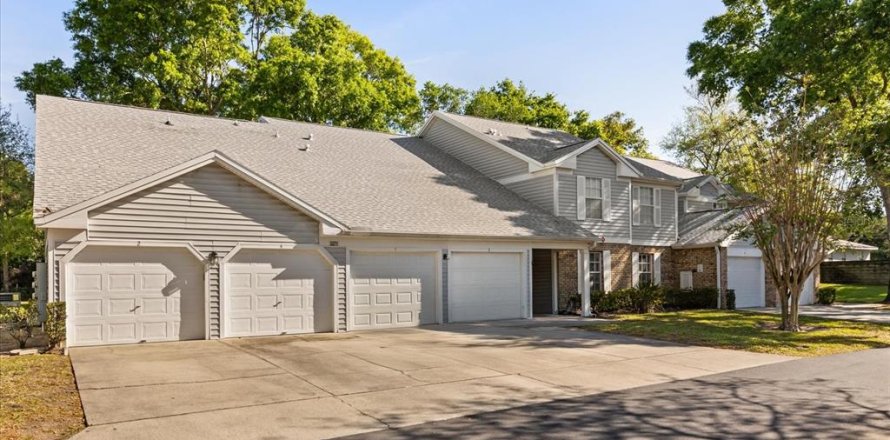 Condominio en Orlando, Florida, 2 dormitorios  № 1592106