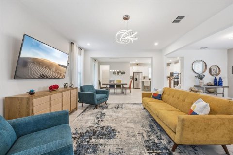 Купить виллу или дом в Клермон, Флорида 8 комнат, 273.6м2, № 2207862 - фото 9