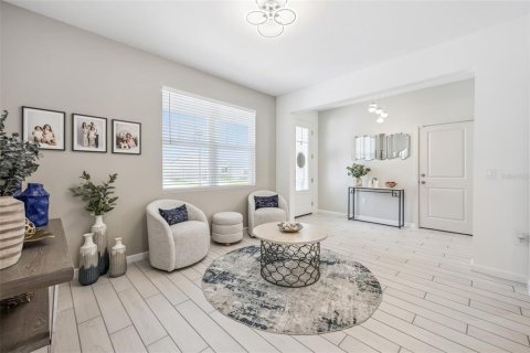 Купить виллу или дом в Клермон, Флорида 8 комнат, 273.6м2, № 2207862 - фото 7