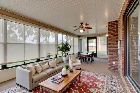 House in Deltona, Florida 3 bedrooms, 170.94 sq.m. № 1913196 - photo 21