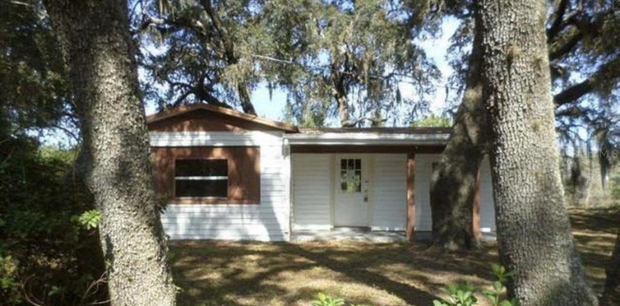 Casa en Pomona Park, Florida 2 dormitorios, 59.09 m2 № 2101270
