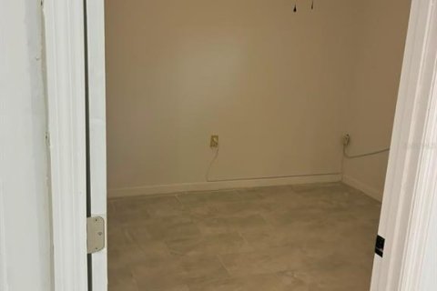 Casa en alquiler en Pomona Park, Florida, 2 dormitorios, 59.09 m2 № 2101270 - foto 13