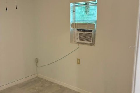 Casa en alquiler en Pomona Park, Florida, 2 dormitorios, 59.09 m2 № 2101270 - foto 12