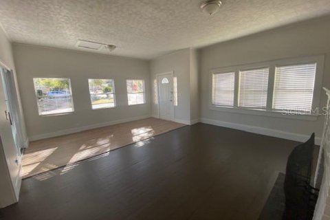 Casa en venta en Groveland, Florida, 3 dormitorios, 133.04 m2 № 1520540 - foto 10