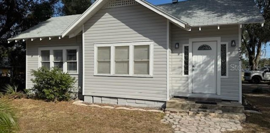 Casa en Groveland, Florida 3 dormitorios, 133.04 m2 № 1520540