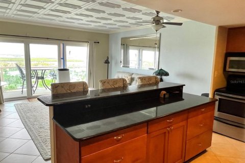 Condominio en venta en Clearwater, Florida, 1 dormitorio, 72 m2 № 1910975 - foto 3