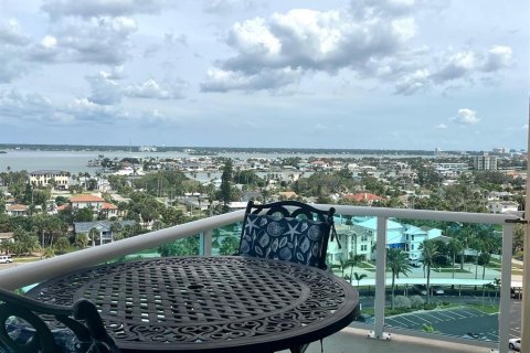 Condominio en venta en Clearwater, Florida, 1 dormitorio, 72 m2 № 1910975 - foto 16