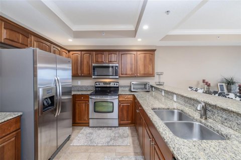 Condo in Daytona Beach, Florida, 3 bedrooms  № 2136263 - photo 17