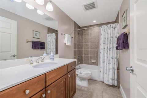 Condo in Daytona Beach, Florida, 3 bedrooms  № 2136263 - photo 27