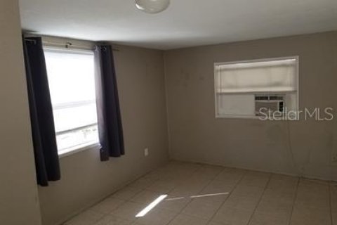 Apartamento en alquiler en Tarpon Springs, Florida, 26.01 m2 № 1877096 - foto 4