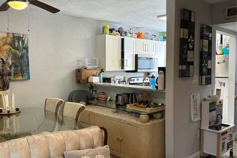 Condo in Winter Park, Florida, 2 bedrooms № 2092596 - photo 12