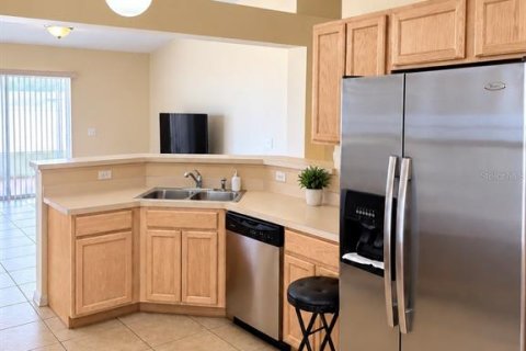 House in Kissimmee, Florida 4 bedrooms, 174.1 sq.m. № 2391651 - photo 6