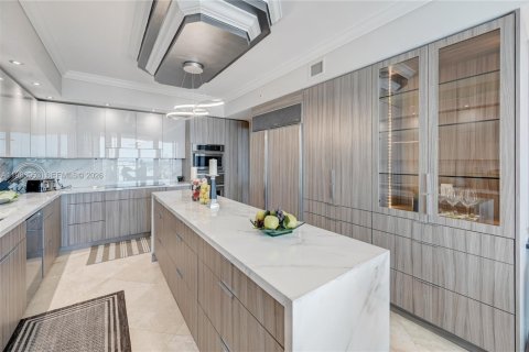 Купить кондоминиум в Холливуд, Флорида 4 спальни, 322м2, № 2045636 - фото 9