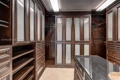 Купить кондоминиум в Холливуд, Флорида 4 спальни, 322м2, № 2045636 - фото 17