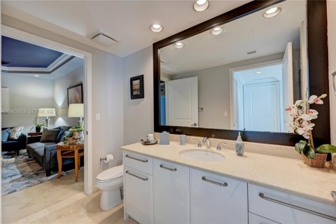 Купить кондоминиум в Холливуд, Флорида 4 спальни, 322м2, № 2045636 - фото 24