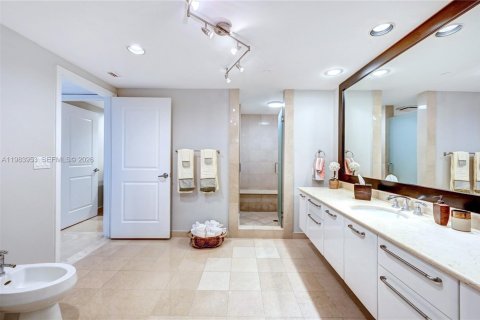 Купить кондоминиум в Холливуд, Флорида 4 спальни, 322м2, № 2045636 - фото 16