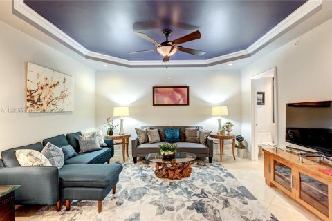 Купить кондоминиум в Холливуд, Флорида 4 спальни, 322м2, № 2045636 - фото 25