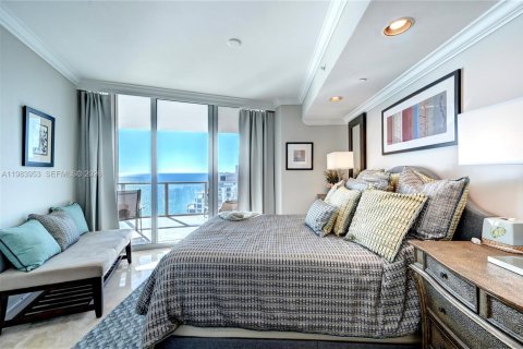 Купить кондоминиум в Холливуд, Флорида 4 спальни, 322м2, № 2045636 - фото 18