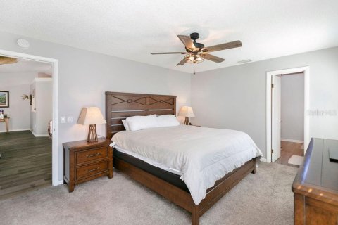 House in Titusville, Florida 3 bedrooms, 136.19 sq.m. № 2350402 - photo 13